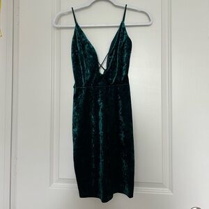 Green Velvet Bodycon dress | Medium